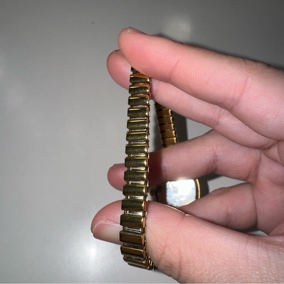 Amazon Watch - Picture 3 of 3